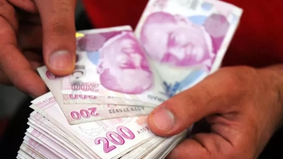 Yeni maaş zamları sonrası bankalar promosyon yarışına girdi