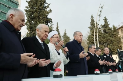 11 ilde deprem konutlarının temelleri atıldı