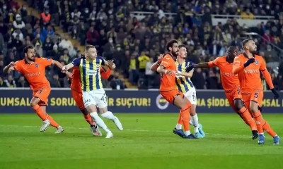 Fenerbahçe Kendi Evinde Başakşehir'e De Kaybetti