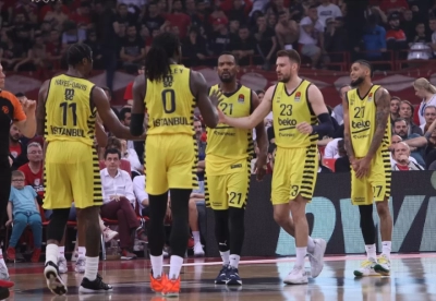 Fenerbahçe Beko, EuroLeague play-off maçında Olympiakos’u yendi