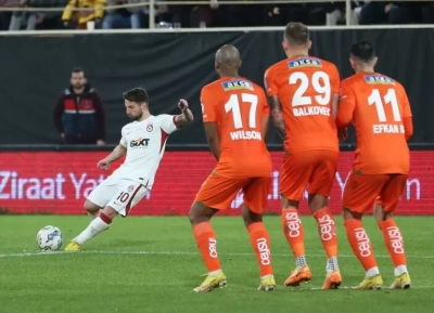 Galatasaray, Alanyaspor Ile Berabere Kaldı