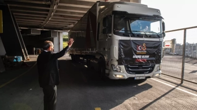 Galatasaray deprem bölgesine 100’üncü yardım tırını gönderdi