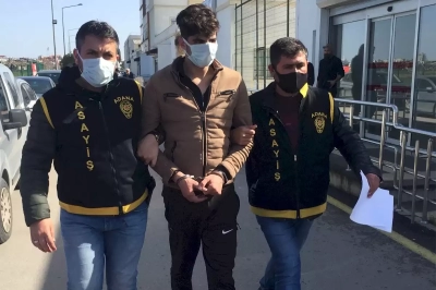 İş Vaadiyle Kandırıp Dolandırdı