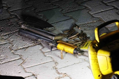 Kalaşnikof ile iş yerine saldırı düzenleyeceklerdi