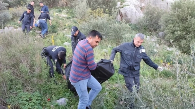 Kozan Kalesi’nde Erkek Cesedi Bulundu