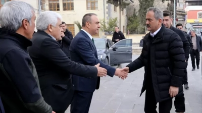 Milli Eğitim Bakanı Mahmut Özer: 54 bin 882 öğrenci başka illere nakil oldu