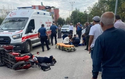 Elektrikli bisiklet ile hafif ticari araç çarpıştı: 1 bebek öldü, 3 yaralı