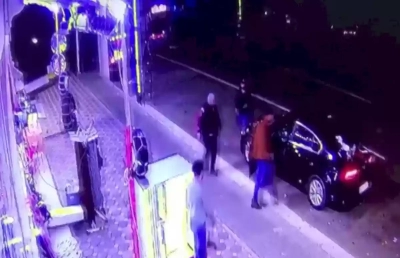 Pozantı'da Husumetli Olduğu İş Adamını Vurdu, 2 Kişiyi Satırla Yaraladı