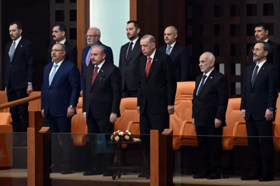 Erdoğan saat 17’de yemin edip, 21:30’da kabineyi açıklayacak