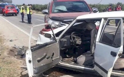 Adana plakalı 2 araç Tarsus’ta çarpıştı: 2 ölü, 3 yaralı