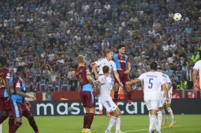 Trabzonspor UEFA Şampiyonlar Ligi'ne veda etti