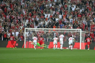 A Milli Takım, Galler’i 2 golle geçti