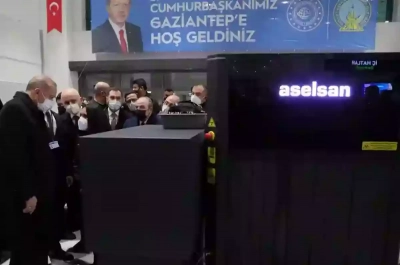 Cumhurbaşkanı Erdoğan, yerli X-ray cihazını Gaziantep’te inceledi