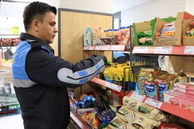 Tarihi geçmiş ürün satan marketlere ceza kesildi