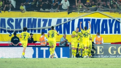 Fenerbahçe galibiyet serisine tam gaz devam ediyor