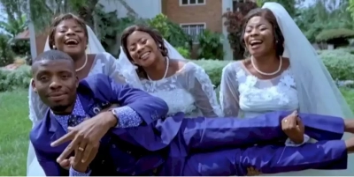 Kongo'da üçüz kız kardeş aynı adamla evlendi