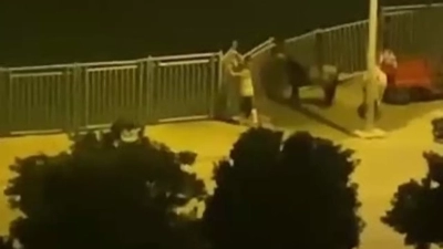 Sulama kanalının korkuluklarını çaldılar