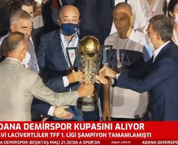 Adana Demirspor Beşiktaş maçı öncesi kupasını aldı