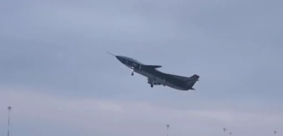 Kızılelma göklerde