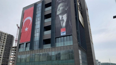 Kaftancıoğlu: CHP İstanbul İl Başkanlığına silahlı saldırı gerçekleşti