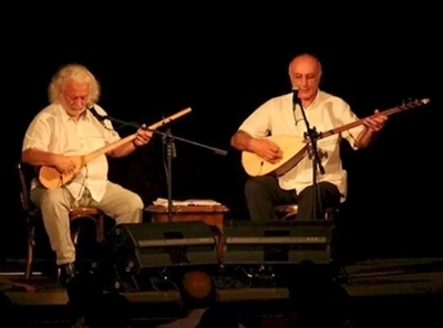 Erkan Oğur - Kerpiç Kerpiç Üstüne Kurdum Binayi