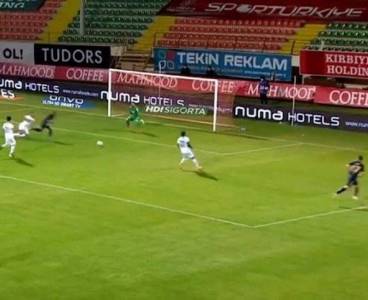 Fenerbahçeliler kural hatası nedeniyle maç tekrarı istiyor