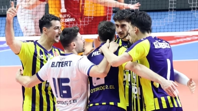 File derbisinde Fenerbahçe, ezeli rakibi Galatasaray’ı yendi