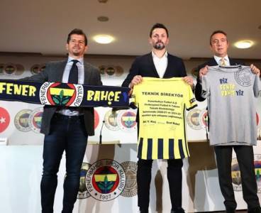 Fenerbahçe'den Erol Bulut ile yola devam kararı