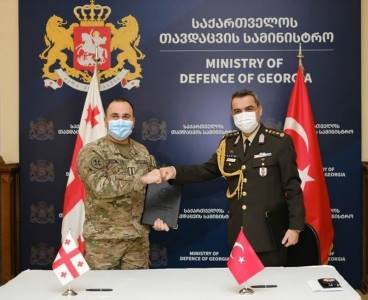 Türkiye'den Gürcistan ordusuna teknik ekipman desteği