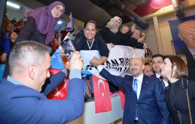 Aday Tanıtım Toplantısında Halil Nacar’a Sevgi Seli