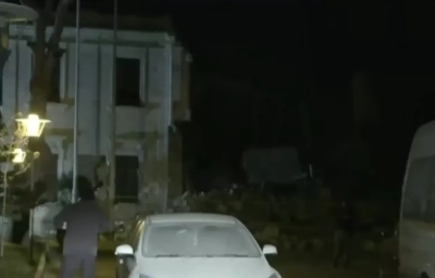 Hatay Valiliği binası kullanılamaz hale geldi