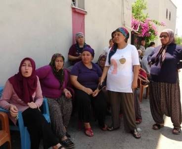 Kozan'da 15 gündür susuz kalan vatandaşlar sokağa döküldü