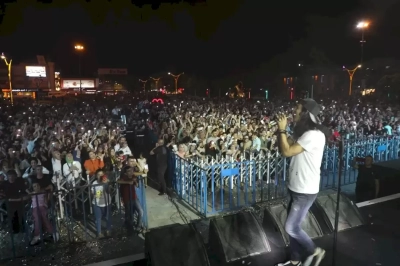 Murat Kekilli, Erzincan'da konser verdi