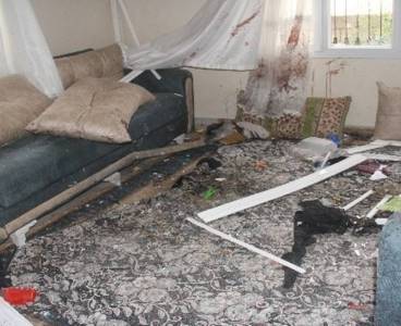 Yüreğir'de bir evde patlama meydana geldi: 3 ağır yaralı