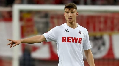 Salih Özcan tercihini Türkiye'den yana kullandı