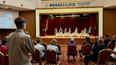 Yüreğir’de Gençler Sordu Yöneticiler Cevapladı