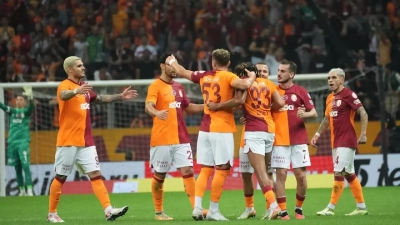 Galatasaray, geriye düştüğü maçta galip gelmesini bildi