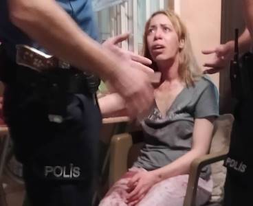 Seyhan'da iki kadın arasında bıçaklı kavga: 1 yaralı