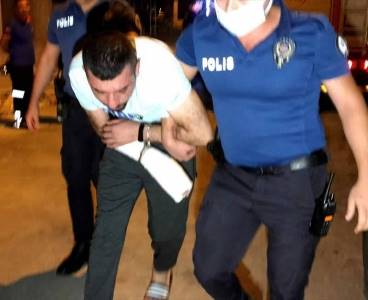 Adana'da eşi ve çocuklarını döven kişi evinde yakalandı