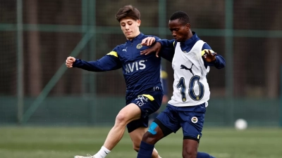 Fenerbahçe’nin yeni ismi Jobe antrenmana çıktı