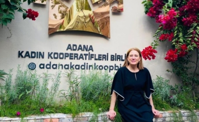 Siyasete Kadın Eli Değmeli