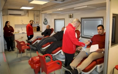 Yüreğir Belediyesi personeli kan verdi!