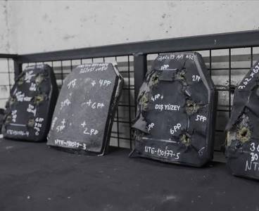 Dünyanın en hafif ve sağlam zırhını üretiyor