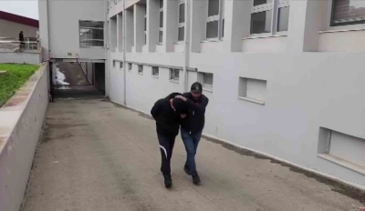 ”Paraya ihtiyacım var’ diyerek 5 kilo esrarı savundu