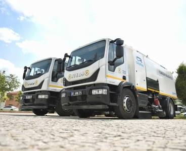 Yüreğir Belediyesi Araç Filosunu Güçlendiriyor